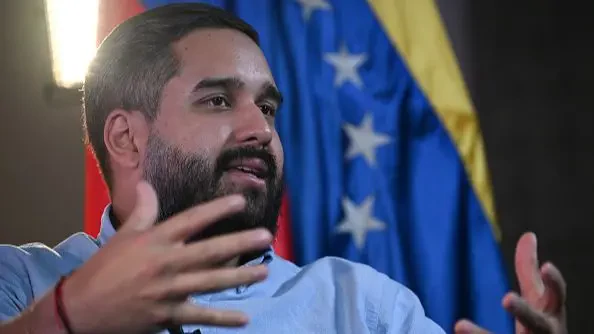 आमाबुवा पक्राउ परेपछि मादुरोका छोराले के भने ?