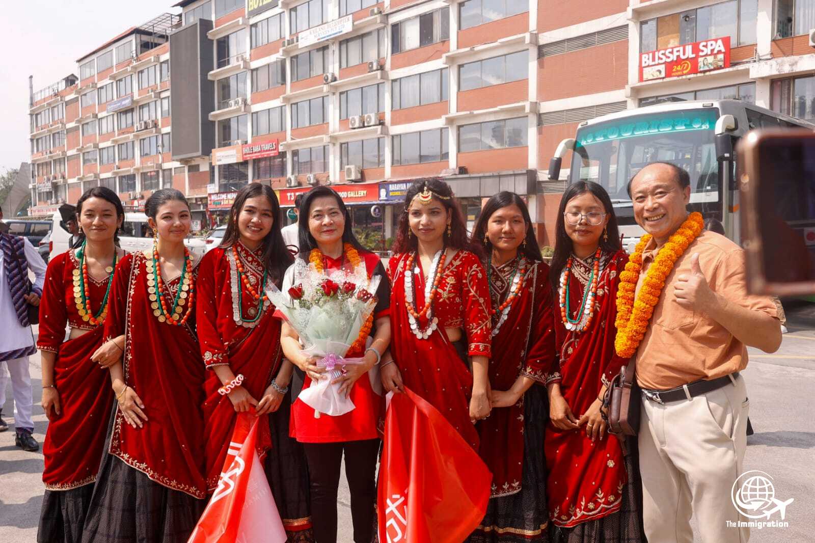 Chinese tourist in Nepal _NPL (6)
