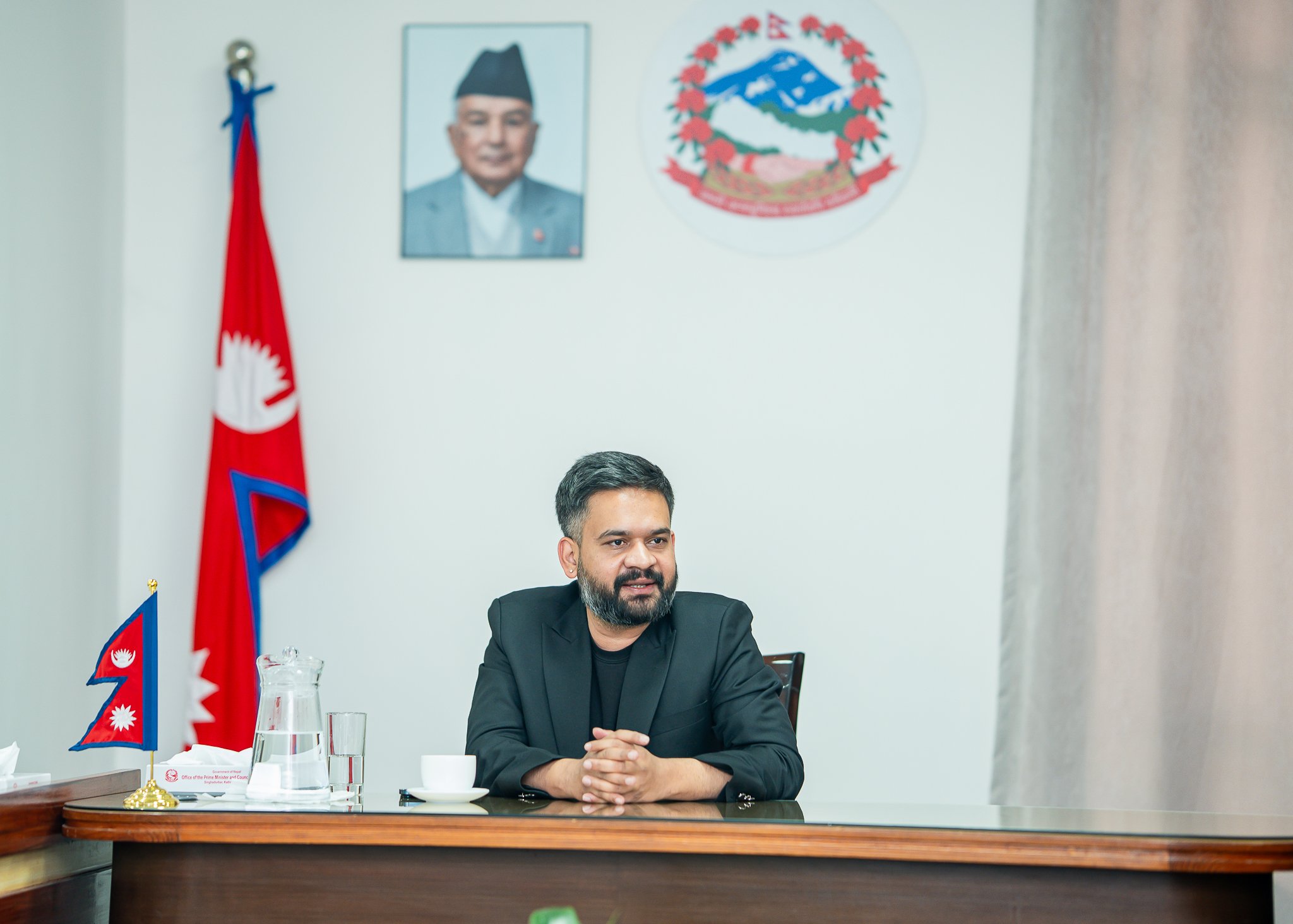 १०० दिनभित्र पासपोर्ट र लाइसेन्स  'होम-डेलिभरी सर्भिस’ सञ्चालन गर्दै सरकार