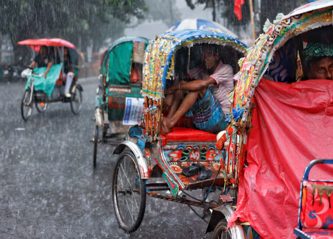 बंगलादेशमा बाढी र पहिरोबाट ४४ जनाको मृत्यु, १० लाखभन्दा बढी प्रभावित