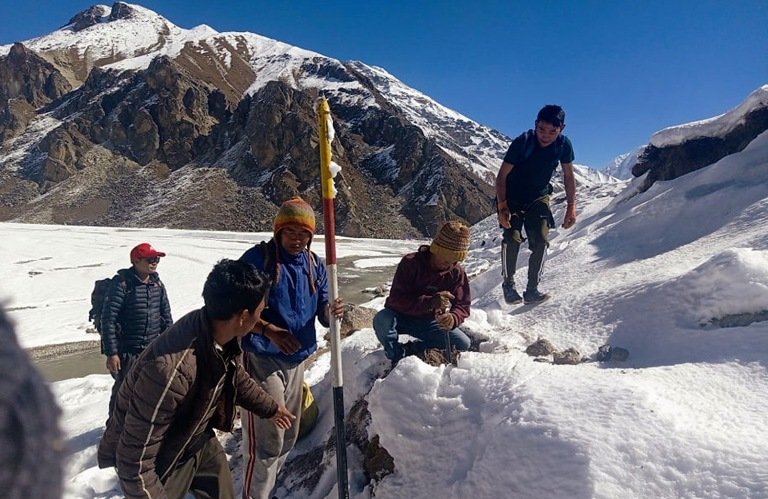 ‘अर्नब’को प्रभाव: कञ्चनजङ्घा क्षेत्रमा पर्यटकको यात्रा प्रभावित
