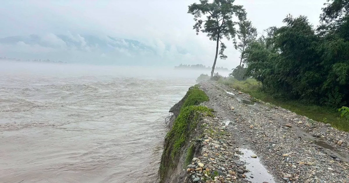 भोटेकोशी बाढीको प्रभाव चितवन आइपुग्दा घट्यो