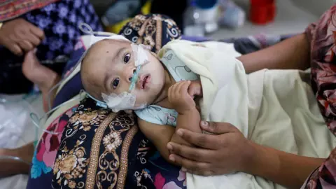 बङ्गलादेशमा दादुरा महामारी फैलिँदा ५०० भन्दा बढी बालबालिकाको मृत्यु