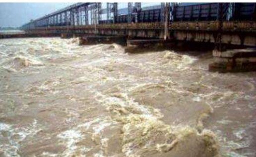 सप्तकोशीमा बढ्यो पानीको बहाव : उच्च सतर्कता अपनाउन अपील