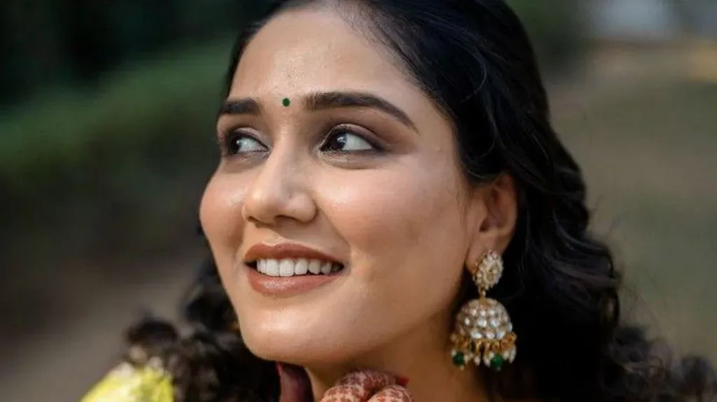 मोडेलको मृत्युले ततायो भारत : पूर्वन्यायाधीशको परिवारमाथि दाइजो हत्याको गम्भीर आरोप