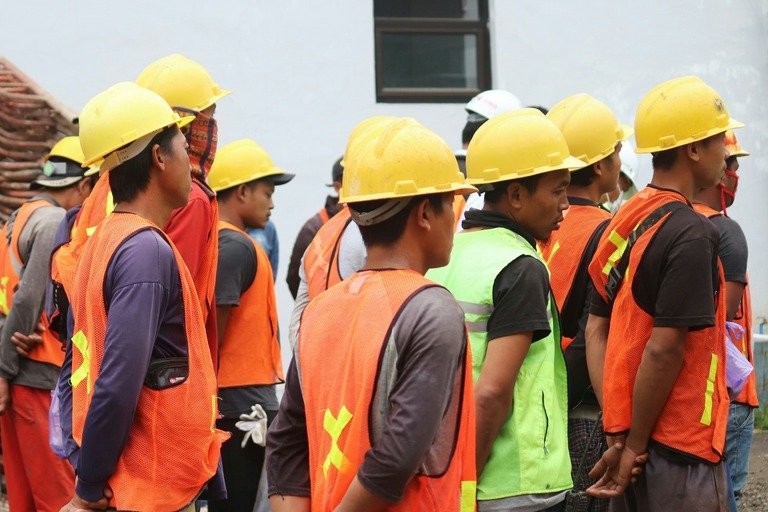 मलेसियाको नयाँ डिजिटल विदेशी श्रमिक कोटा प्रणालीको निरन्तर अनुगमन गर्न व्यवसायीको माग